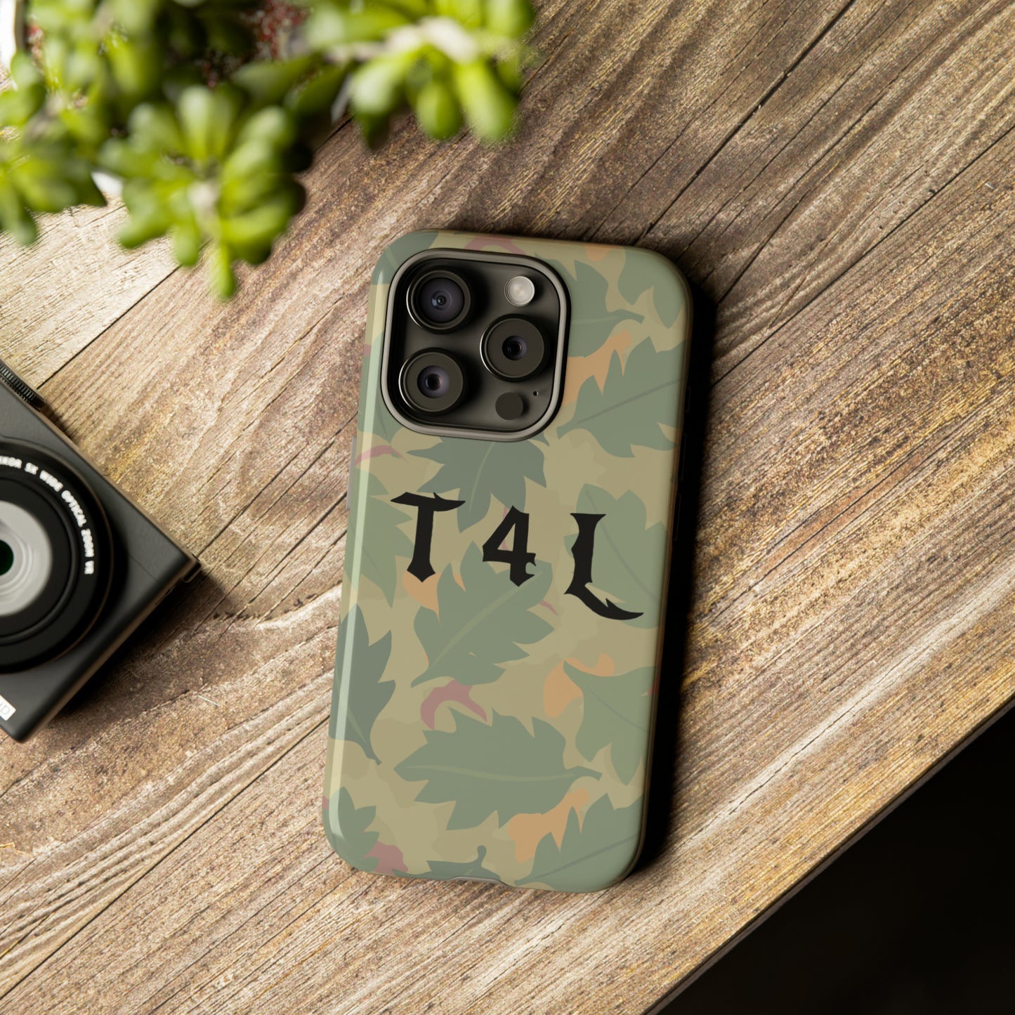 T4L leaf Camo Phone Cases