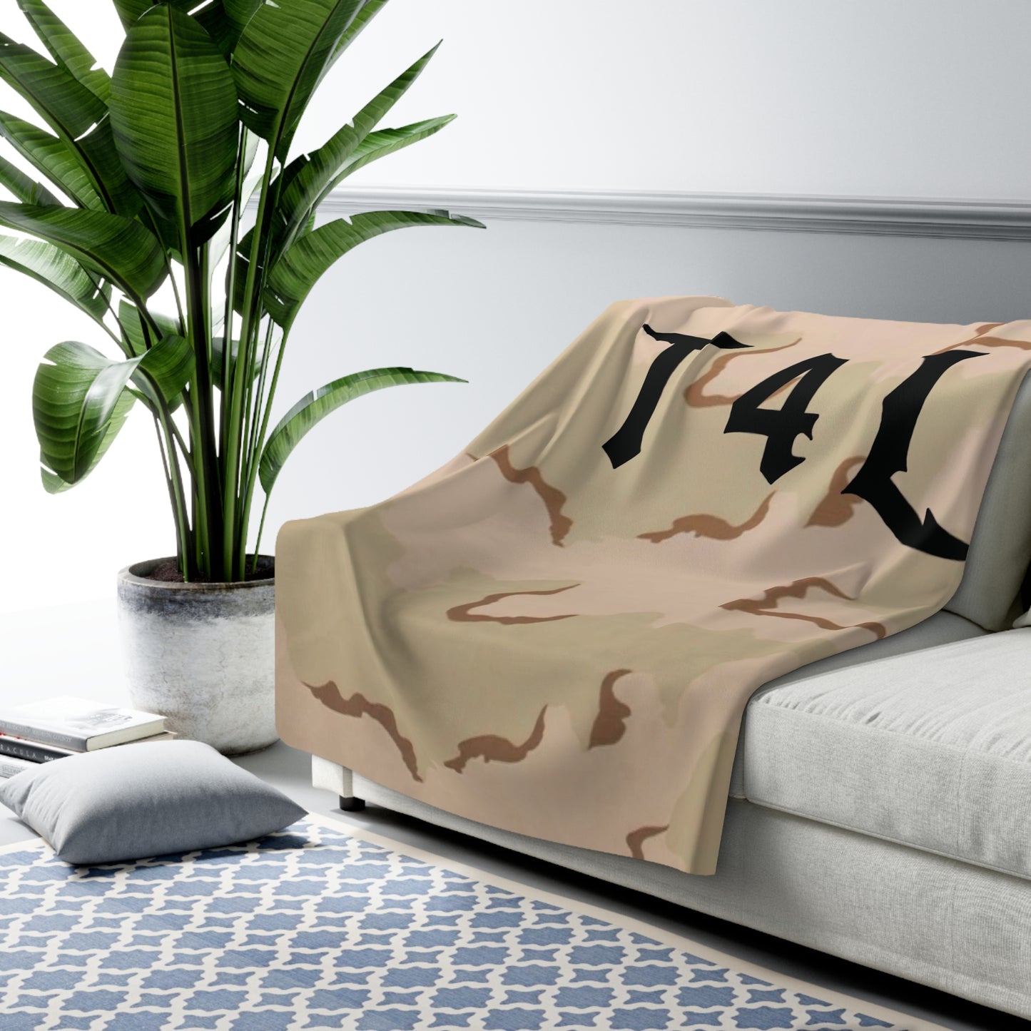 T4L Desert Camo Sherpa  Blanket