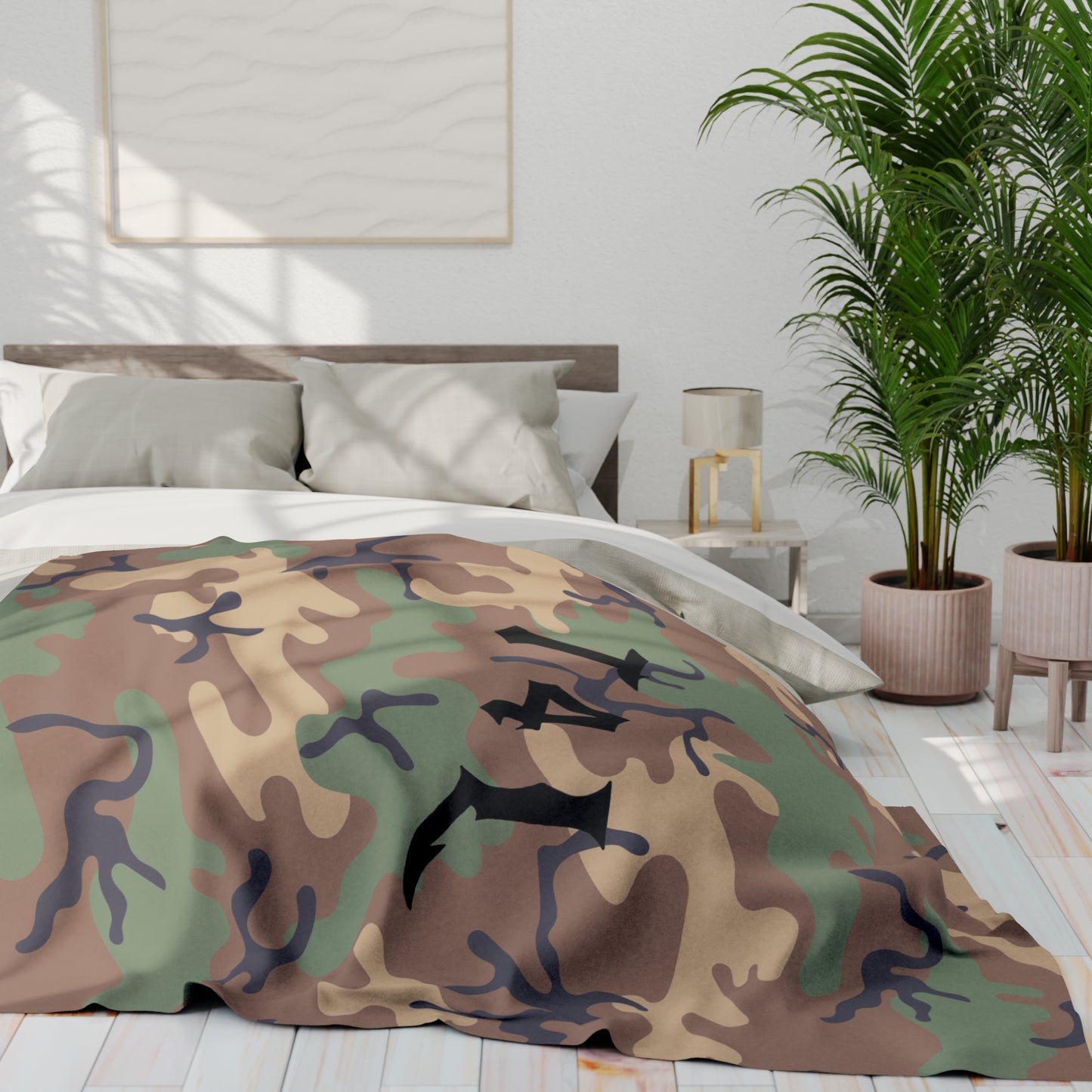 T4L Woodland Fleece Blanket