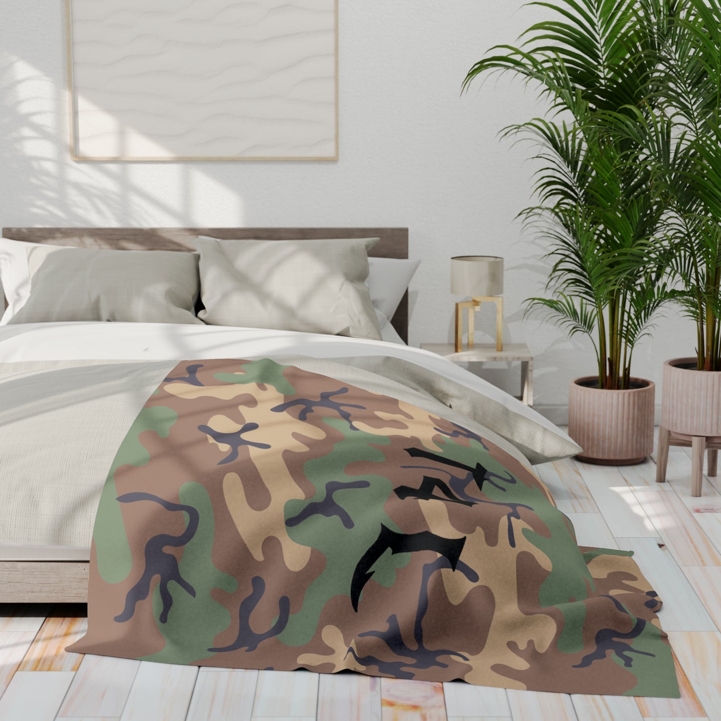 T4L Woodland Fleece Blanket